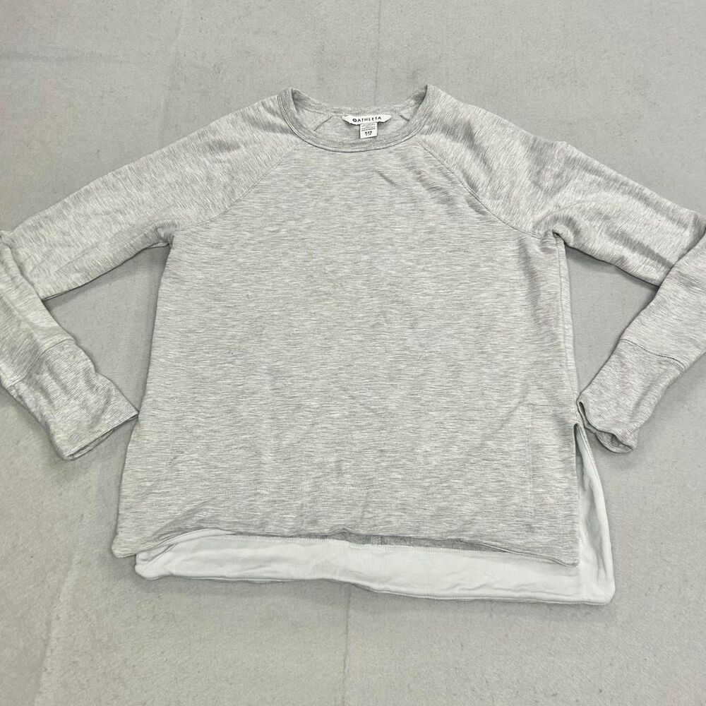 Athleta Women's Grey T-shirt